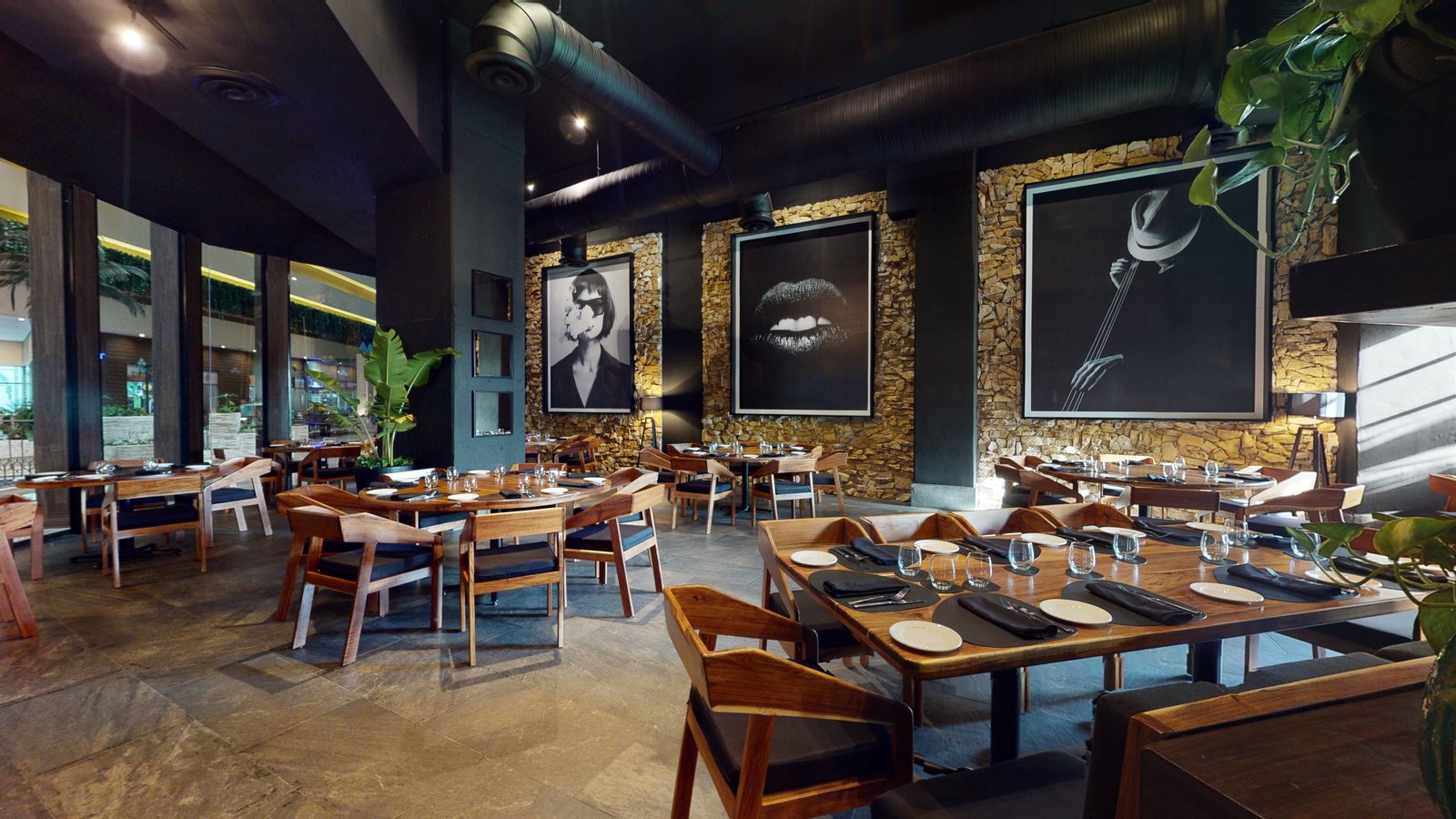 Big Ben Wine & Grill